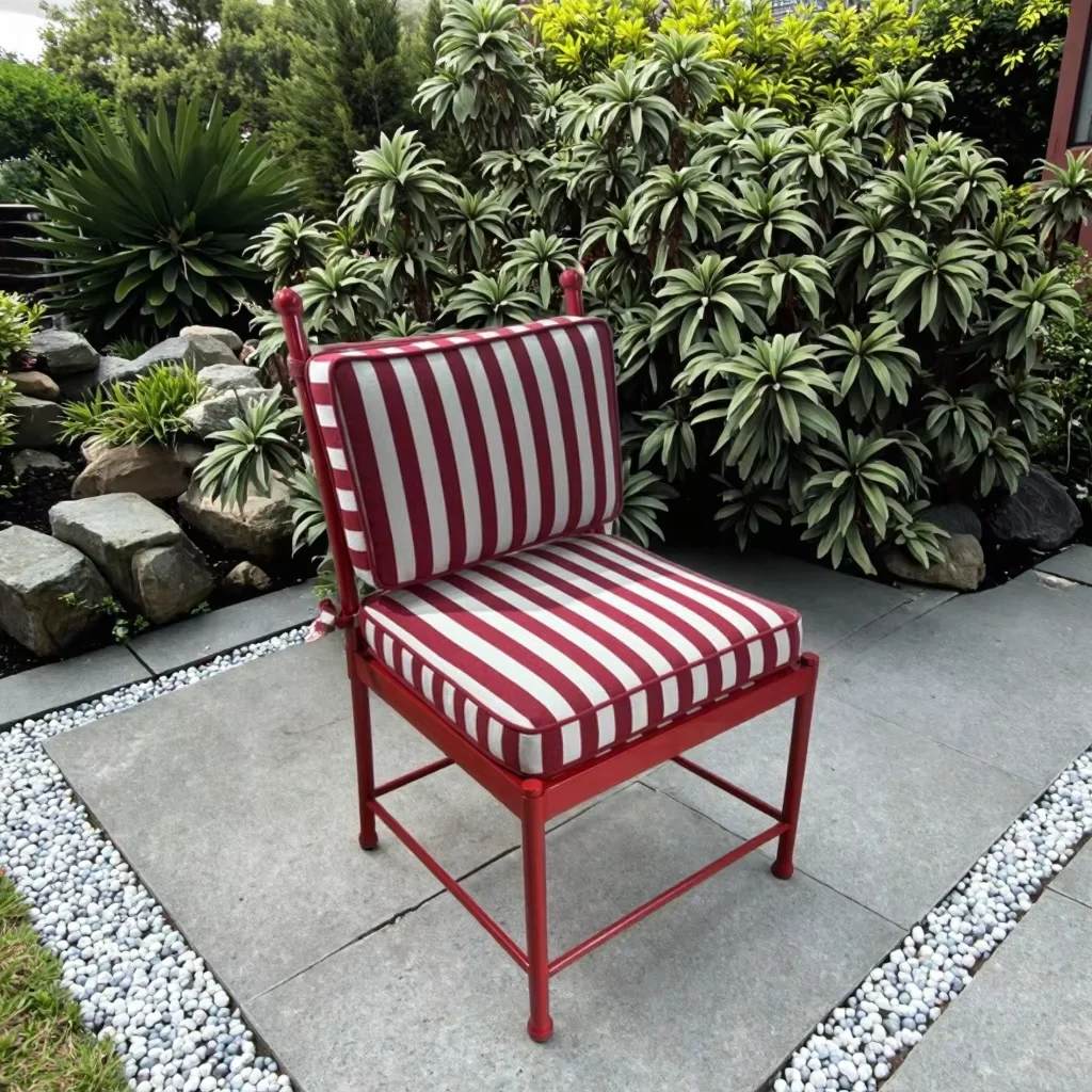 &Modern High Quality Stainless Steel Banquet Chairs for Outdoor Events Garden Hotels and Dining Halls