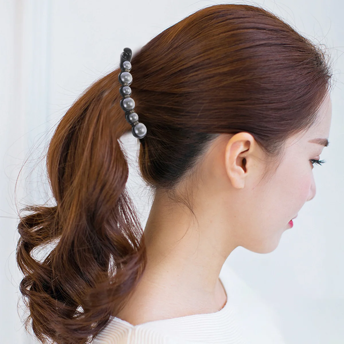 

2Pcs Pearl Decor Hair Clip Banana Shape Vertical Claw Ponytail Holder Fasten Hair Stylish All Seasons Companion