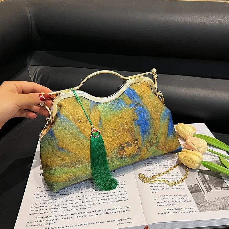 Chinese Style Women's Bamboo Joint Portable Clip Bag Guochao Antique Style Thousand Miles Jiangshan Map Fashion Chain Dinner Bag