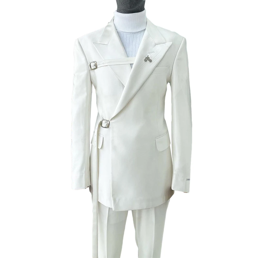 Trajes blancos para hombre, chaqueta y pantalones de dos piezas, hechos a medida, diseño único, novio, boda, fiesta, ocasión Formal