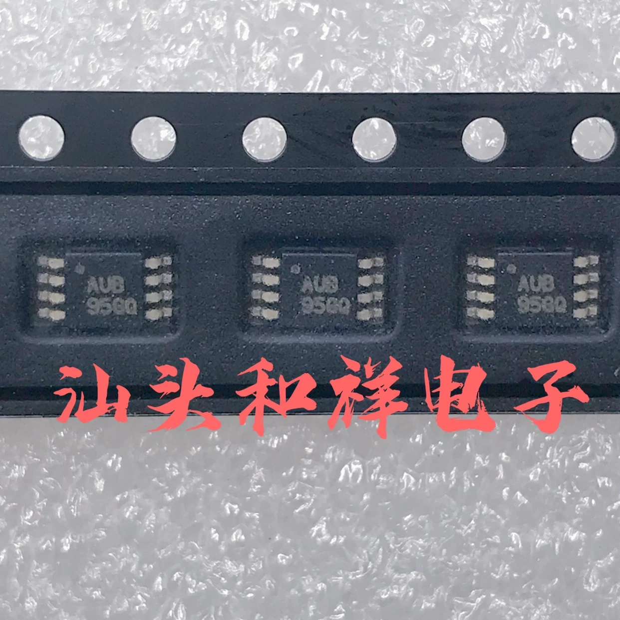 Free shipping   TPS60241 TPS60241DGKR AUB MSOP8     10PCS