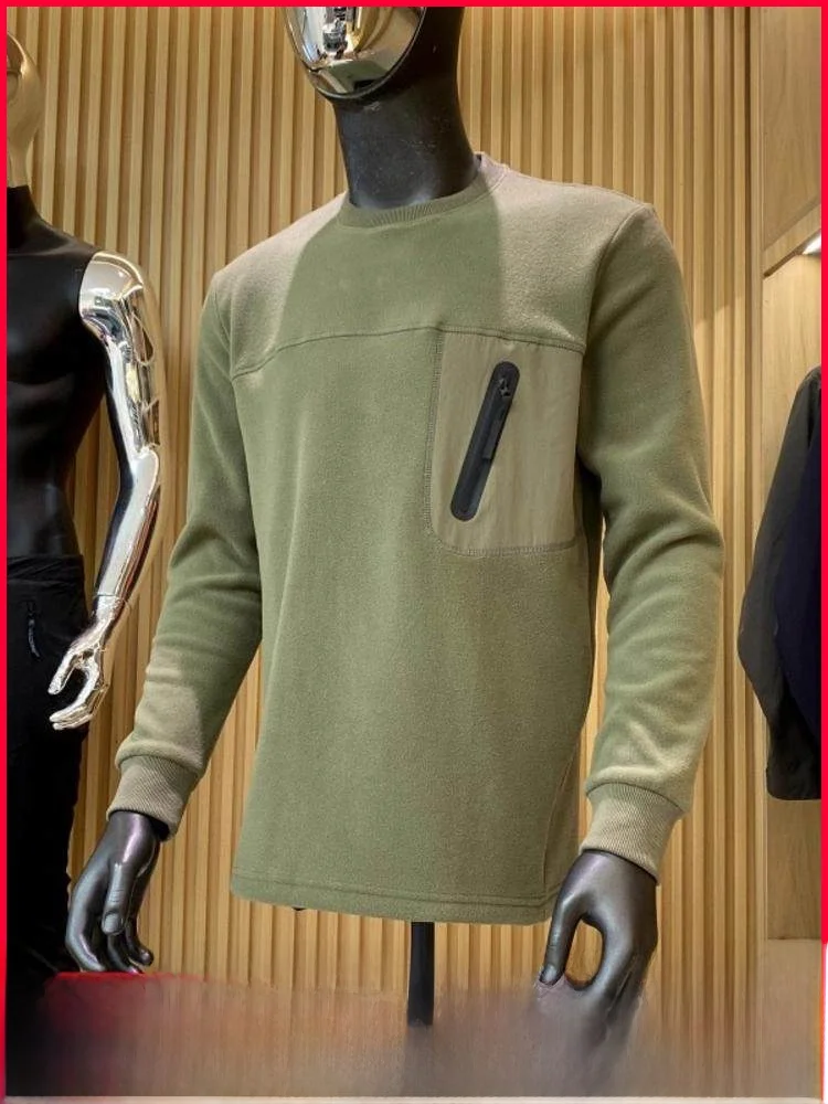 

Функциональность и стиль: Мужская спортивная повседневная футболка для активного отдыха, 20 г, высокоэластичная, сохраняющая тепло, для осени.