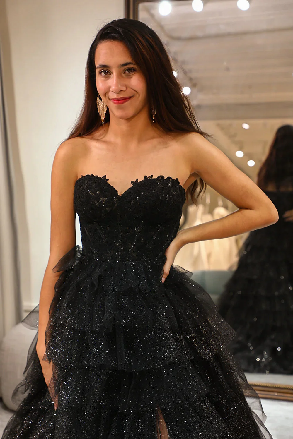 Bella Black Strapless Tulle A-line Prom Dress Heart Shape Neck Tiered Ruffle فساتين سهرة Elegant Side Split vestidos de fiesta