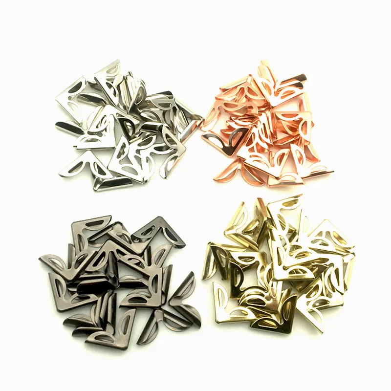 100 sztuk/partia 16X16X4mm różowe złoto metalowe narożniki książek do albumów fotograficznych Menus foldery DIY dekoracje do scrapbookingu narożniki QTG300