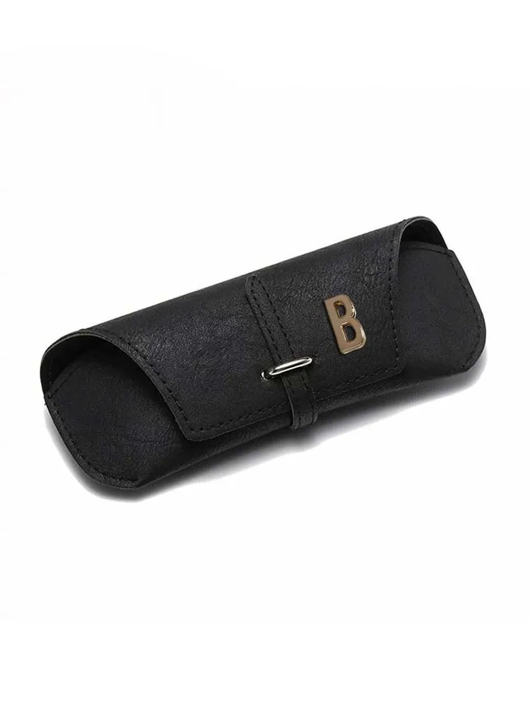 Customized Retro-Style Eyewear Cases Anti-Stress Portable Made of Durable PU Personalized Customer Name Artistic Letter Decor