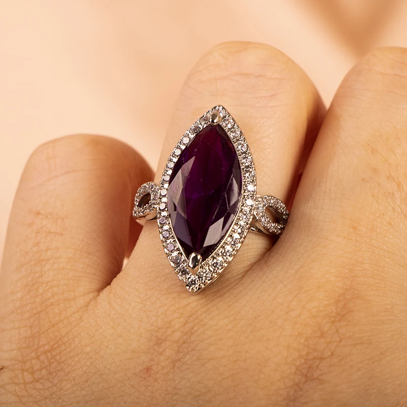 Classic Ring 10 * 20mm Large Amethyst Gem Horse Eye Zircon Women\'s High Grade Jewelry Women\'s Party Jewelry Wholesale