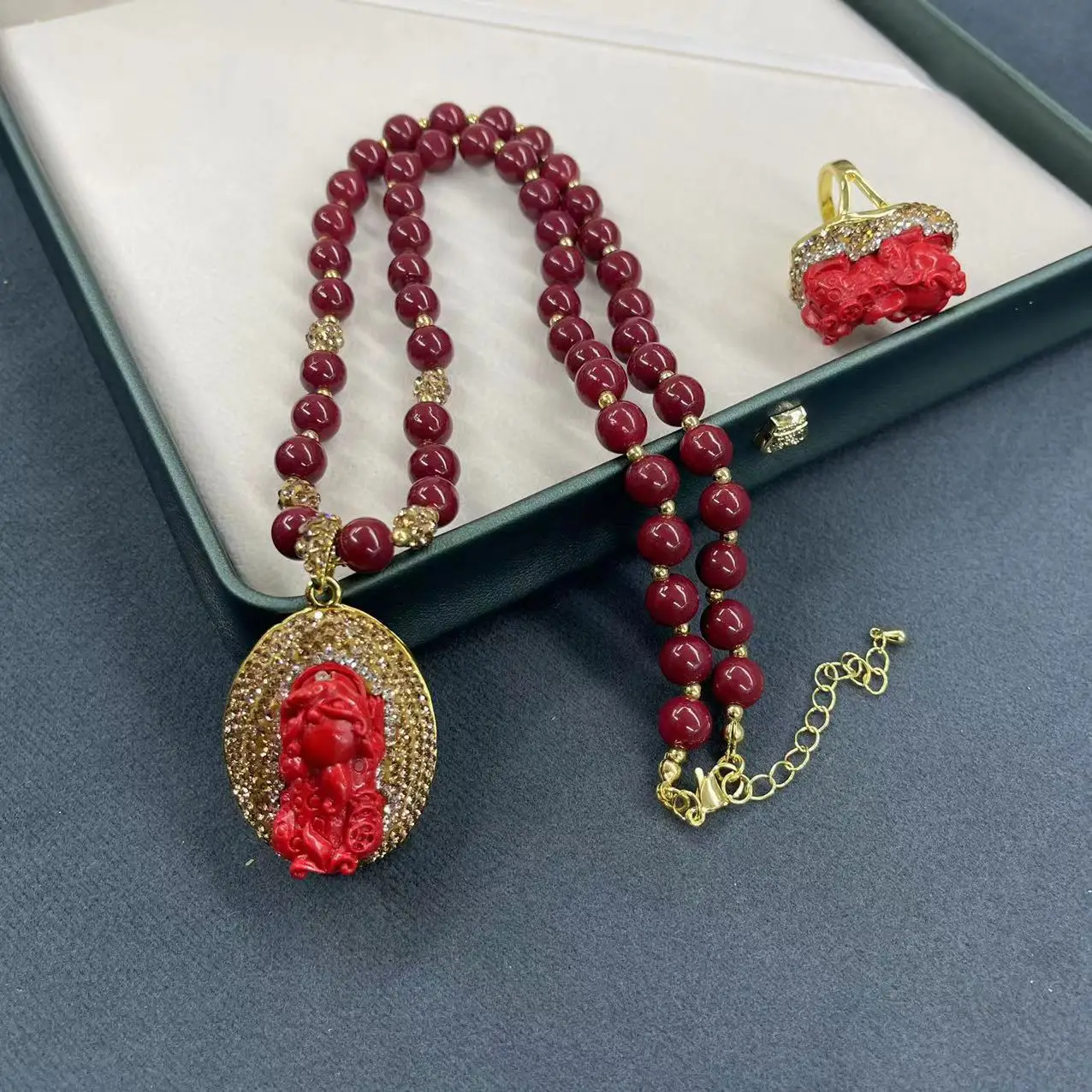 New Piyi second-generation cinnabar set, new Chinese original design clay point drilling craft jewelry factory direct sales