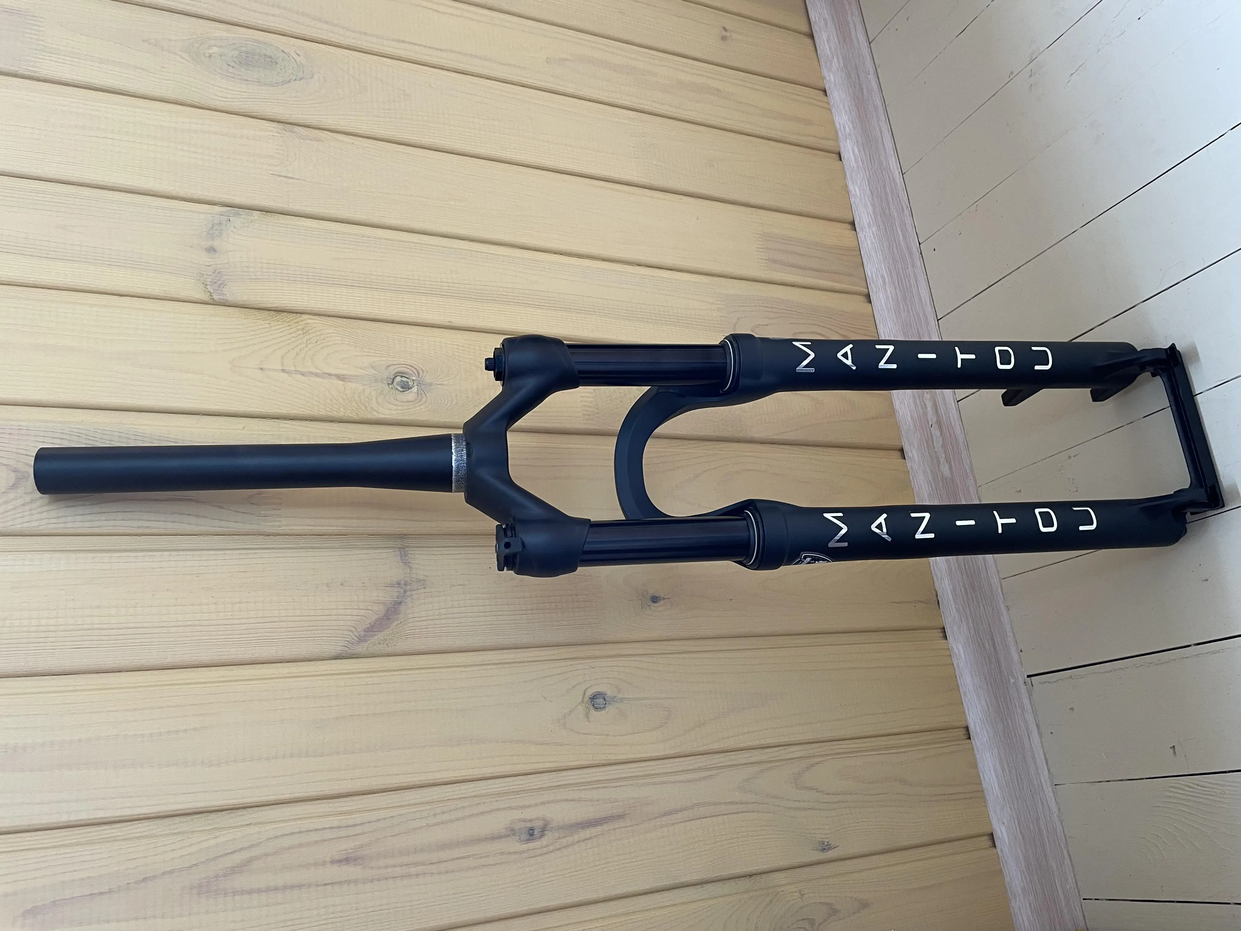 M30 Bicycle Fork 27.5 29er Mountain MTB Bicycle Front Fork Suspension Oil and Gas Fork Remote Control