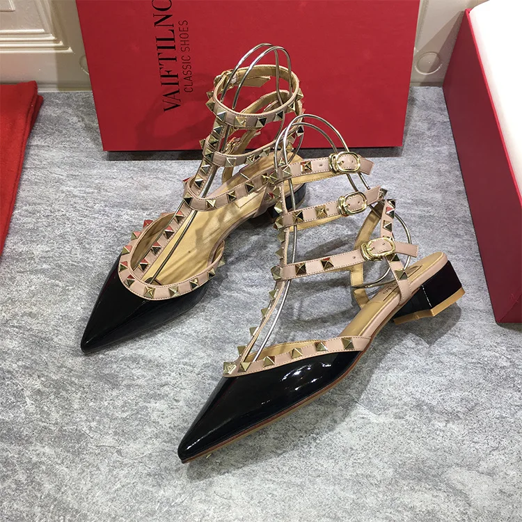 2024 New Summer Sandals Pointed Low Heeled Shoes Fashion Thick Heels Rivet Strap Color Matching Sandals For Women