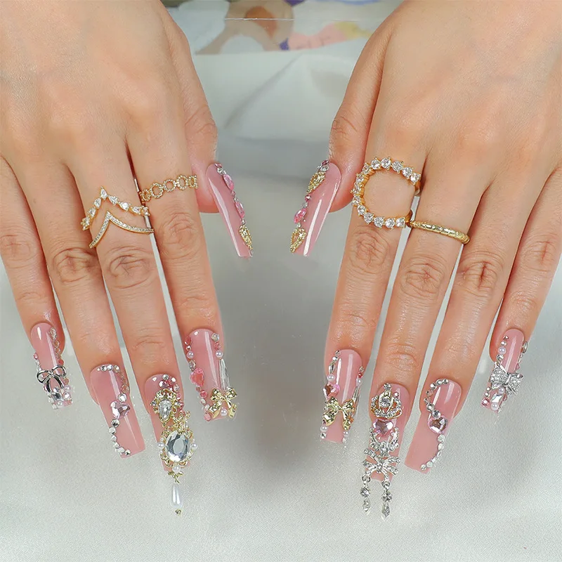 

Ins Popular Hand-worn Nail Advanced Sense Pure Hand-made Broken Diamond Butterfly Nail Piece Wearable Nail