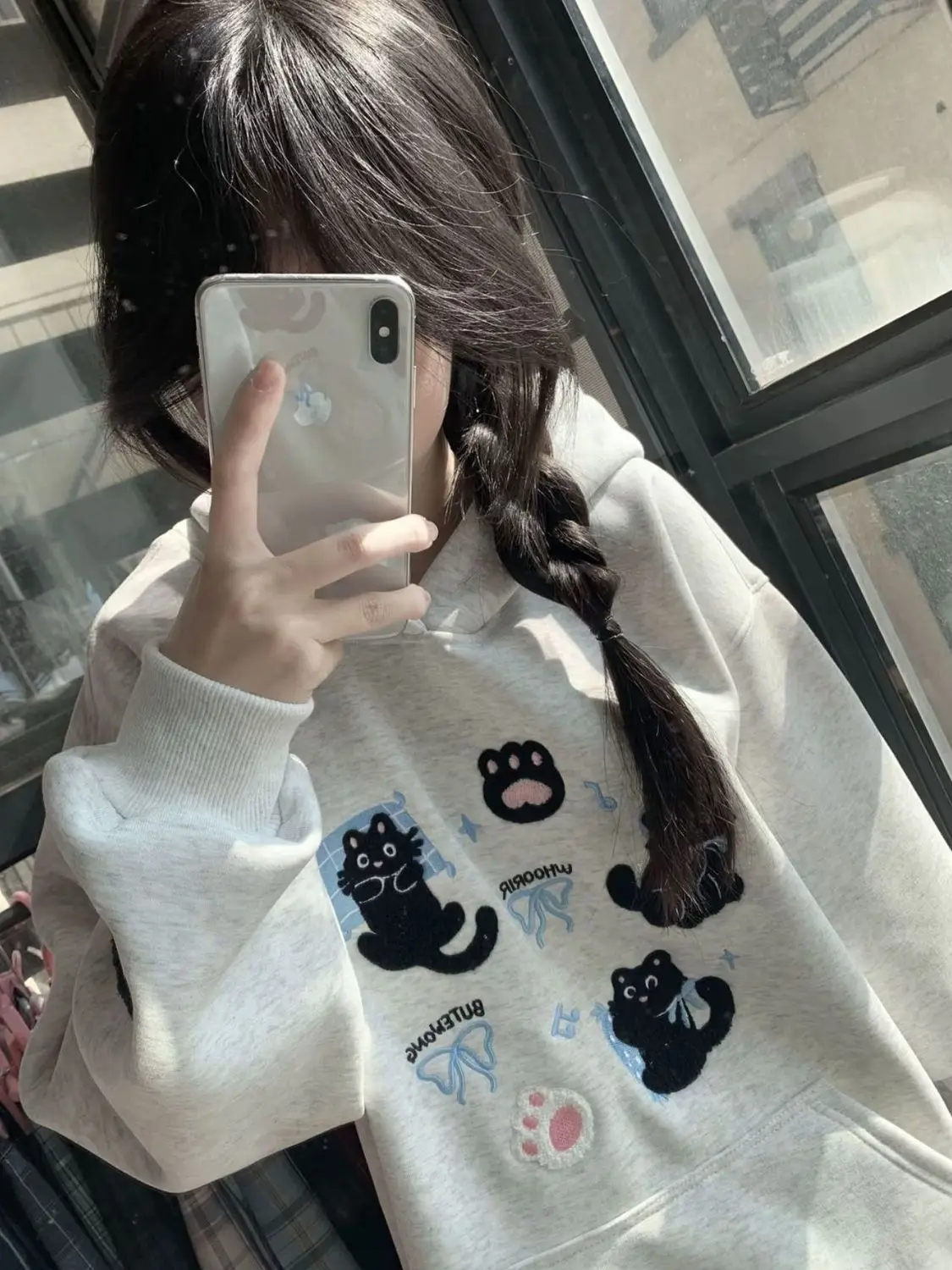

Embroidered Hoodie Sweatshirt Women's Thickened Fleece Loose Slimming Chic Top Coat Trendy White Grey Autumn Winter Outerwear