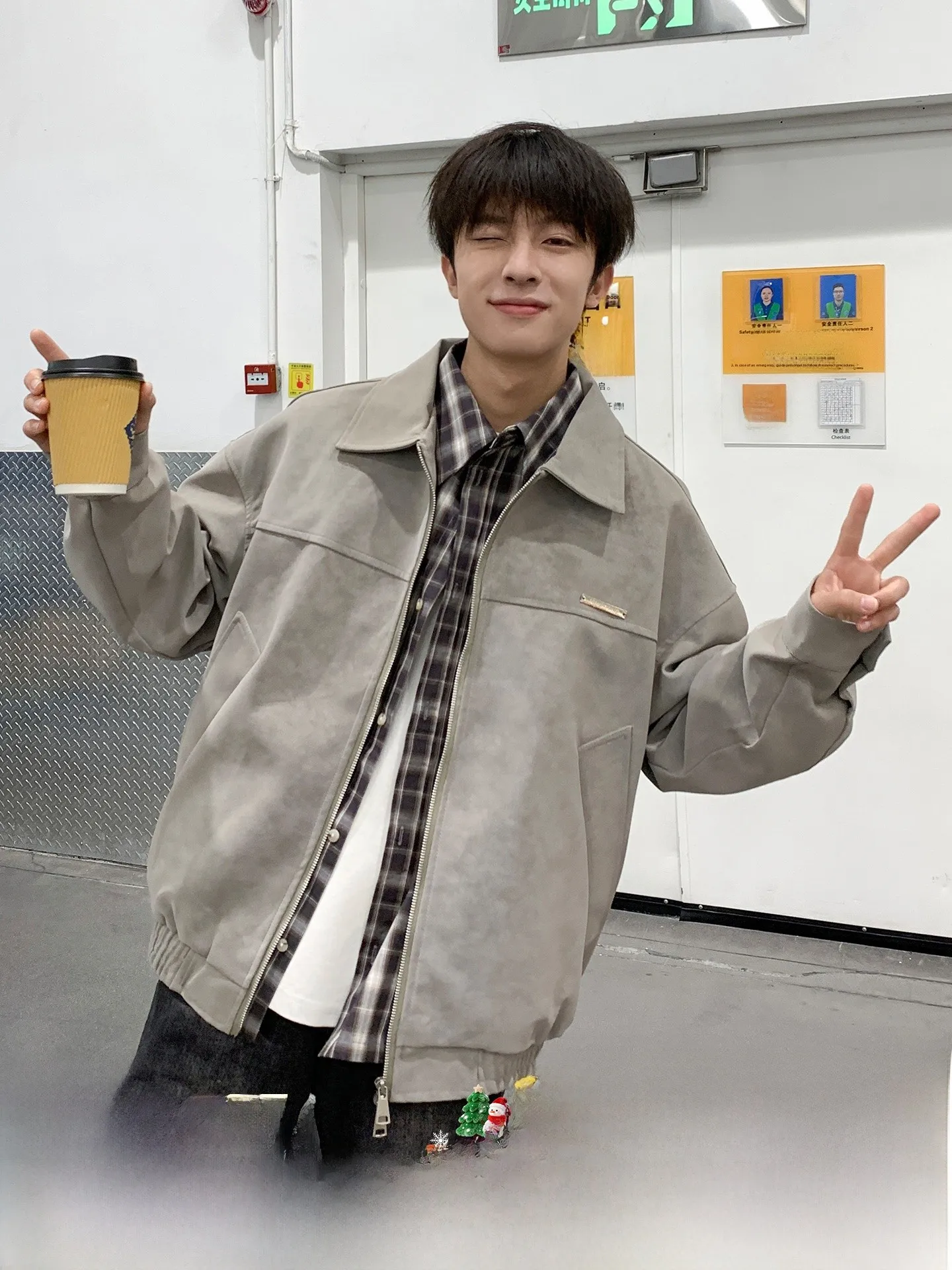 

Thiened PU Leather Cotton Jaet for Men Winter Warm Casual Sle Polyester Filling Long Sve Zipper Closure Color