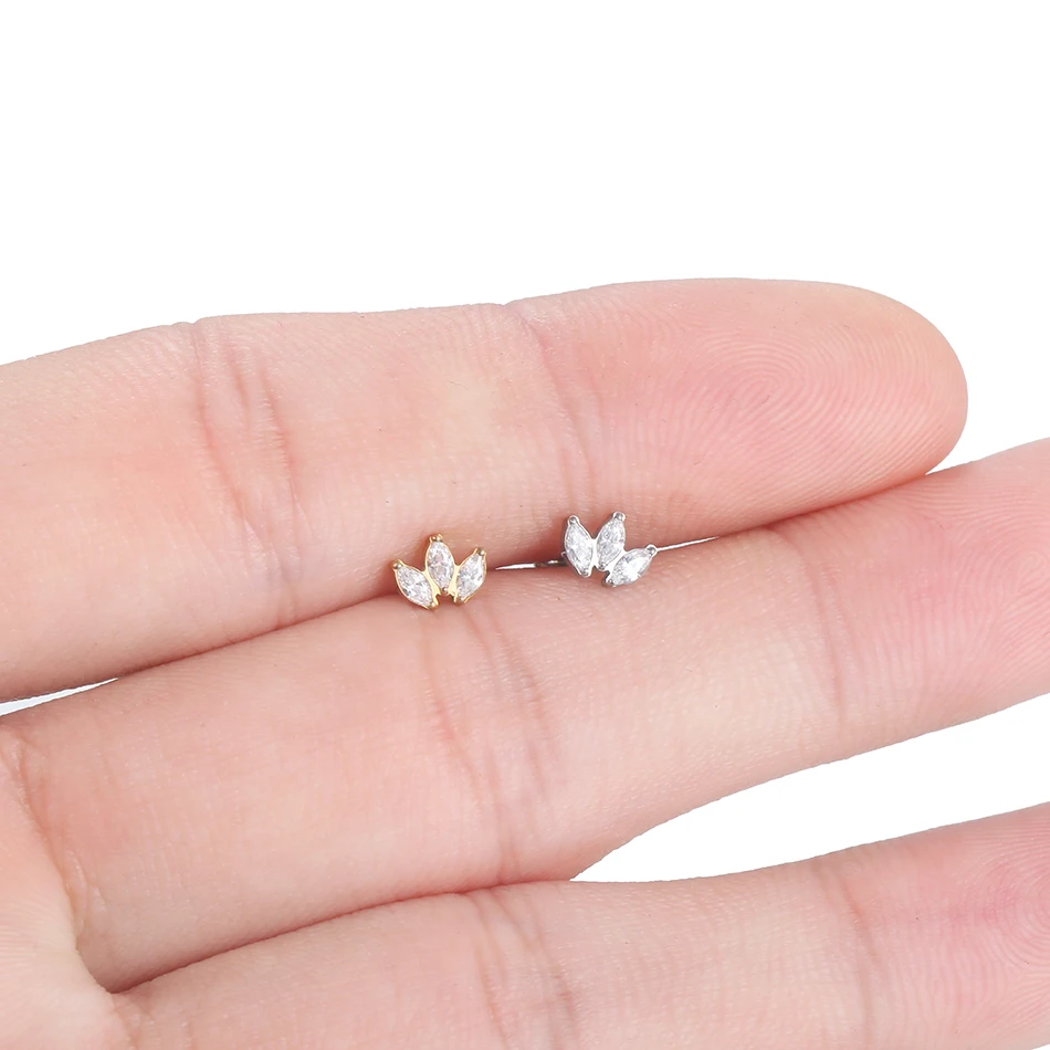 1pc Labret Piercing Titanium Lip Studs with 3 Marquise CZ Fan Top Internal Thread Cartilage Stud Earring Sexy Body Jewelry view 3
