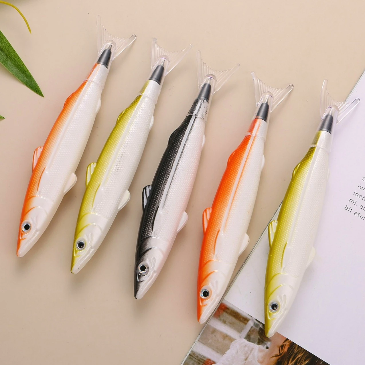 

Creative Funny Fish-Shaped Ballpoint Pens Black Writing ink Ocean Series Fish Design Pens Gifts Kids School Office Stationery