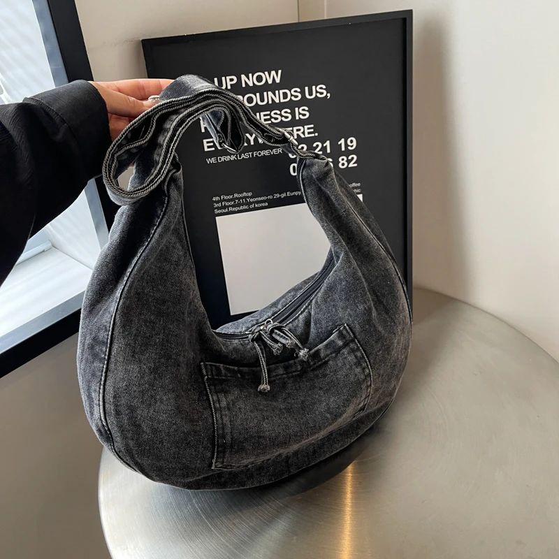 

Джинсовые сумки через плечо большой вместимости, мягкие, универсальные, однотонные, хит продаж 2025, женские сумки, модные женские сумки на молнии для поездок на работу