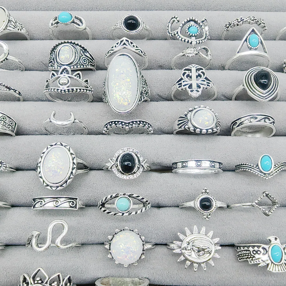 50 Stück/Los Großhandel Mix-Style Vintage Bohemia Blaue Steinringe für Frauen Opal Schwarzes Acryl Blumendesign Fingerschmuck Party – Detail 1