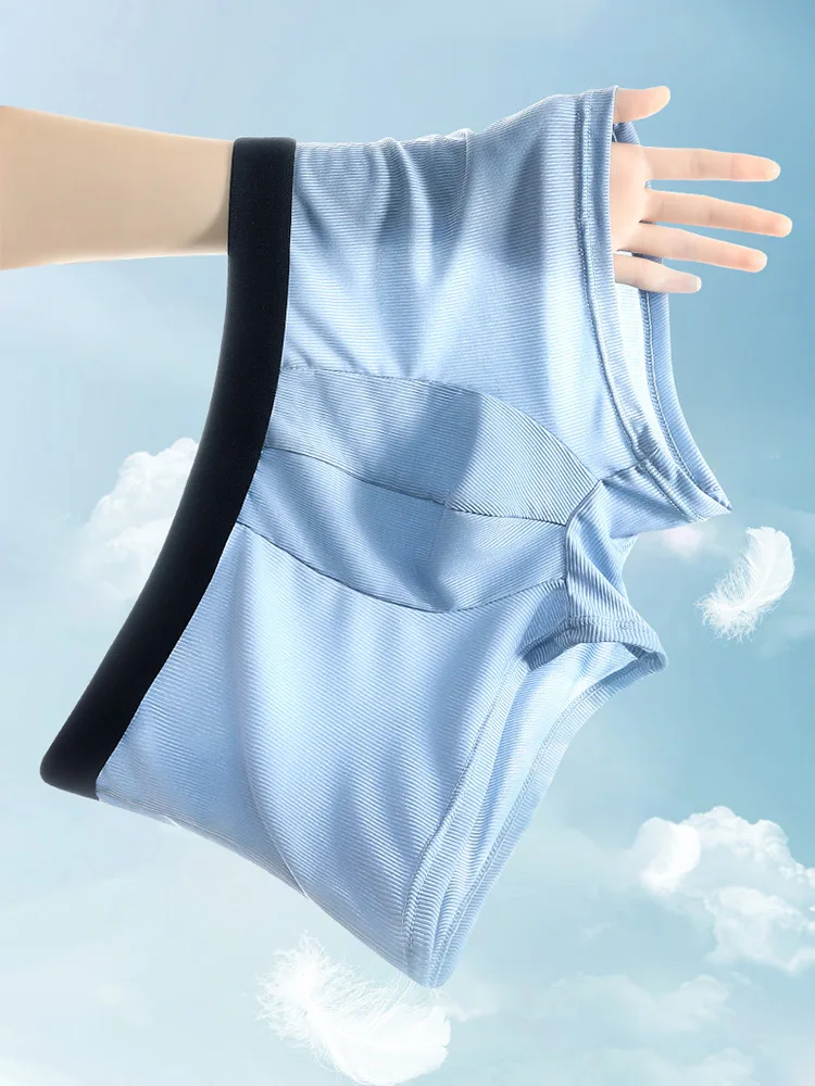 Herrenunterwäsche, bequeme und atmungsaktive Sport-Boxershorts aus Eisseide für Herren, trendige und personalisierte dünne Sommer-Boxershorts