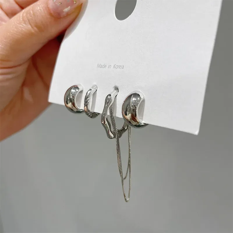4Pcs Vintage Geometric Ear Cuff Set Korean Gold Color Irregular Ear Cuff Cute Cartilage No Pierced Clip Earrings Women's Jewelry