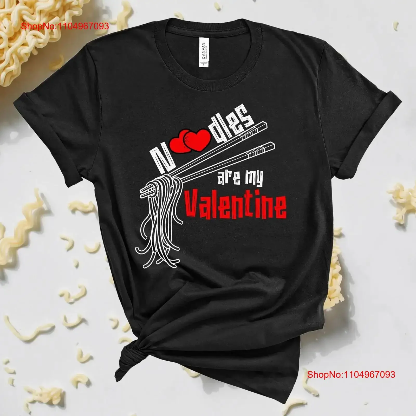 Noodles Are My Valentine Funny Noodle Lover Anti Día de San Valentín Camiseta para Gráfico lavado vintage instantáneo Moda suave Unisex