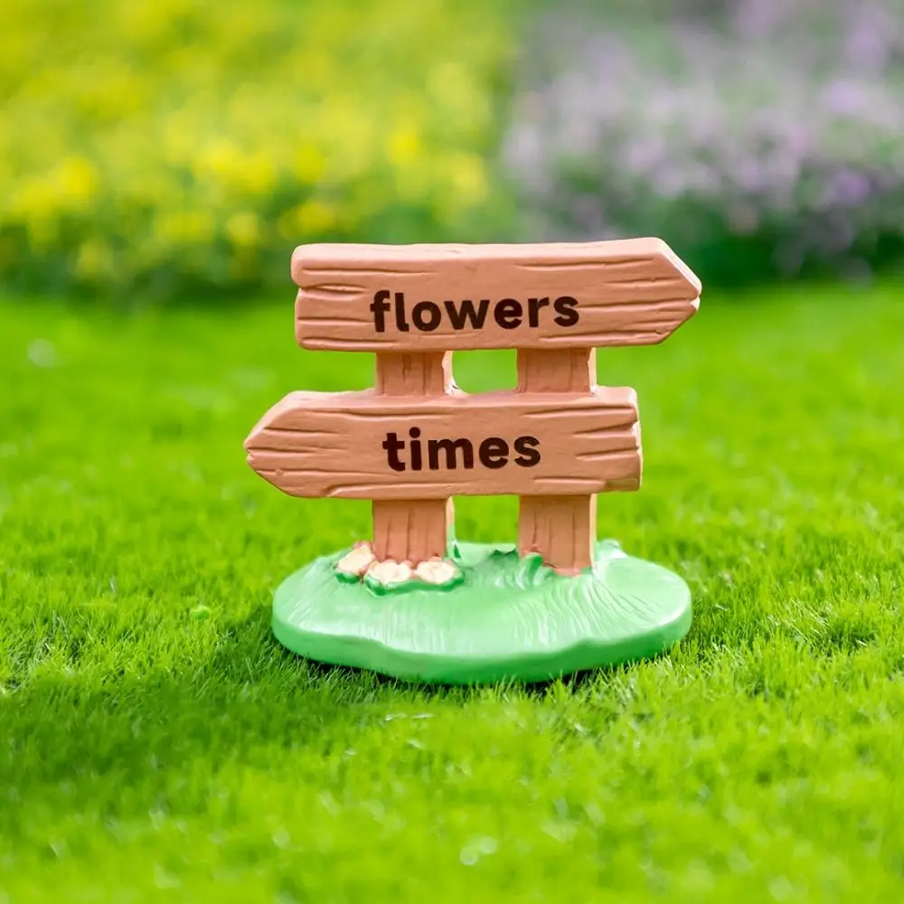 

DIY Guide Signs Landscape Decorative Cartoon Moss Micro Landscape Simulation Resin Road Sign Figurines Miniature Home Desk