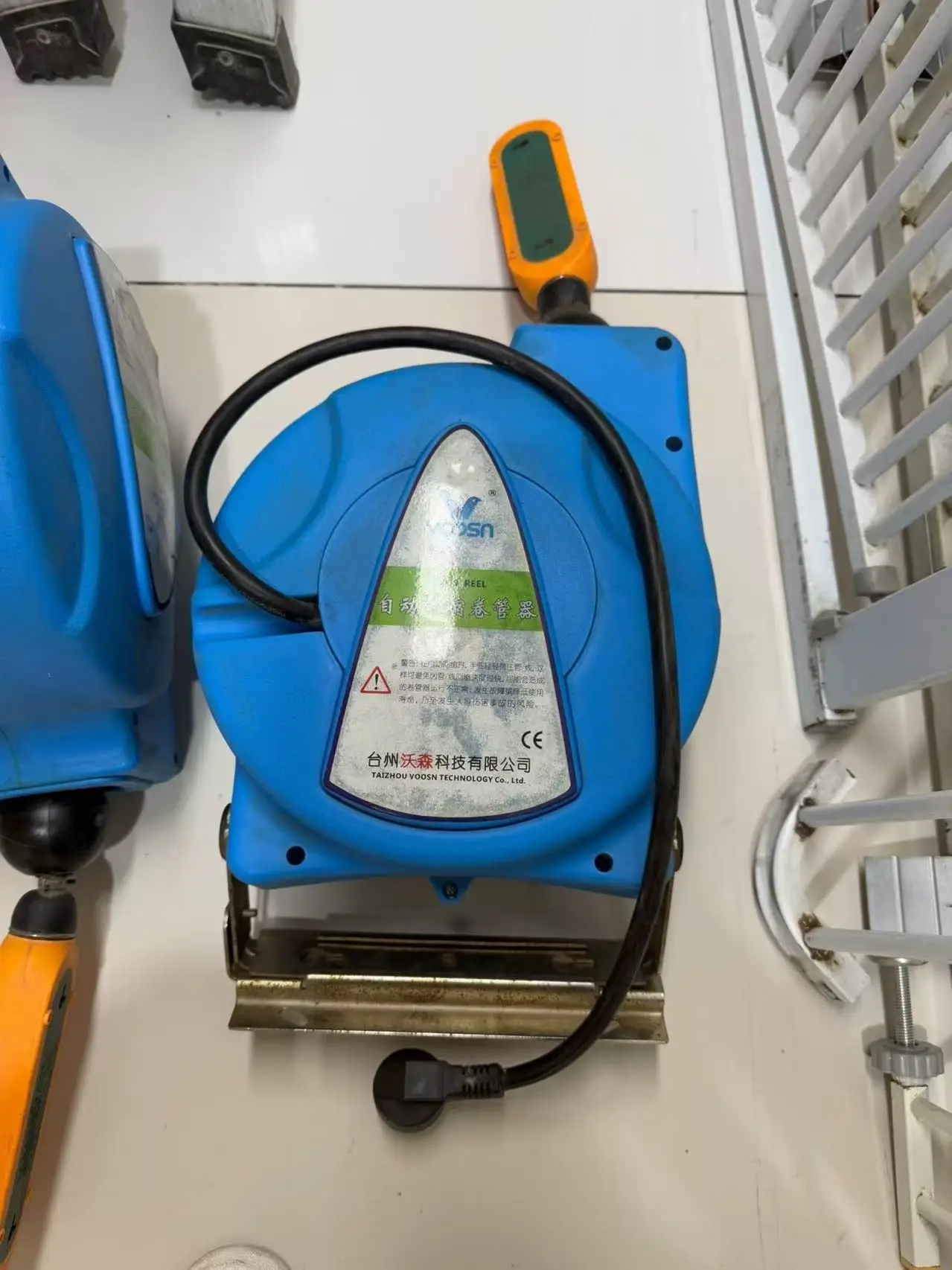 

Electric Cable Reel - Automatic Retractable Hose Reel with Multi-Strand Copper Wire, Hanging Drum for National Standard Cables​