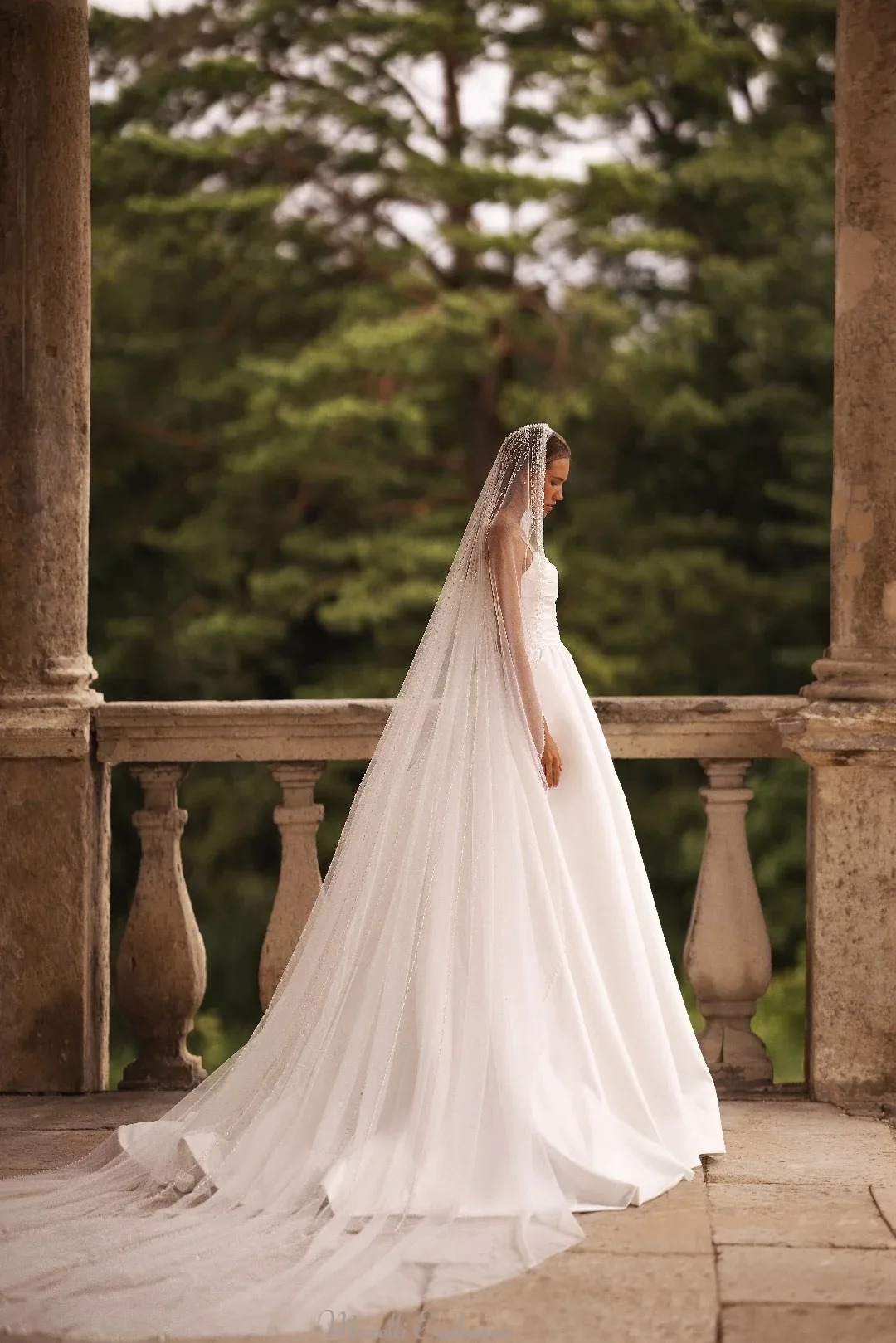 

Сверкающая фата из тюля с бисером, свадебная фата длиной в пол с жемчужной каймой, аксессуары для невесты, Velo De Novia, на заказ