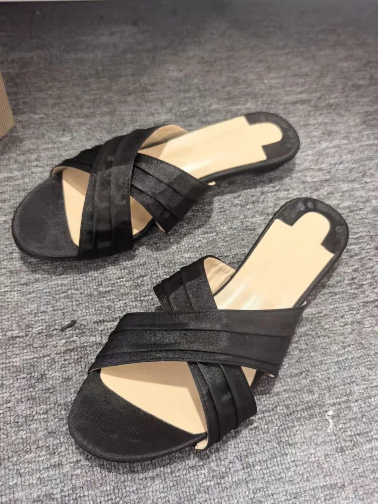 

Black Women Casual Slippers Summer Flats Round Toe Open Head Leisure Solid Slip-on Large Size Female Shoe Dress Outdoor Footwear
