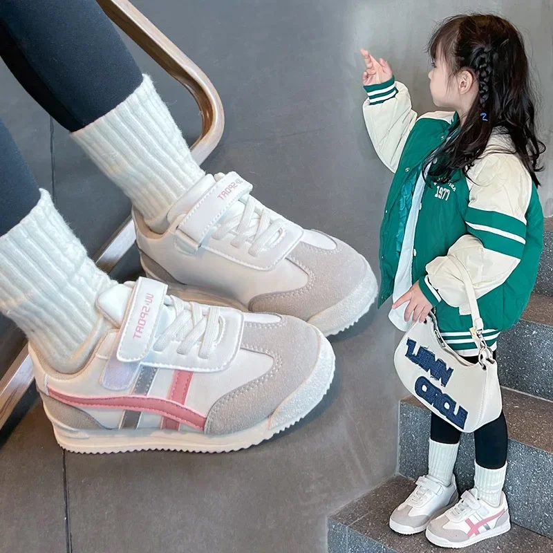 

Children Sports Shoes Non slip Soft Sole Shoes Kids Running Sneakers Comfort Hook and Loop Sneakers Breathable Athletic Shoes