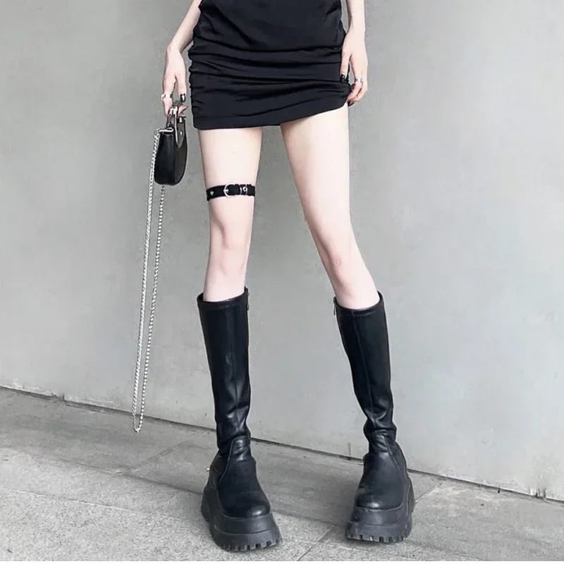 Stivali al ginocchio da donna stile Punk scarpe in morbida pelle moda autunno inverno tacco piattaforma stivaletti lunghi da donna