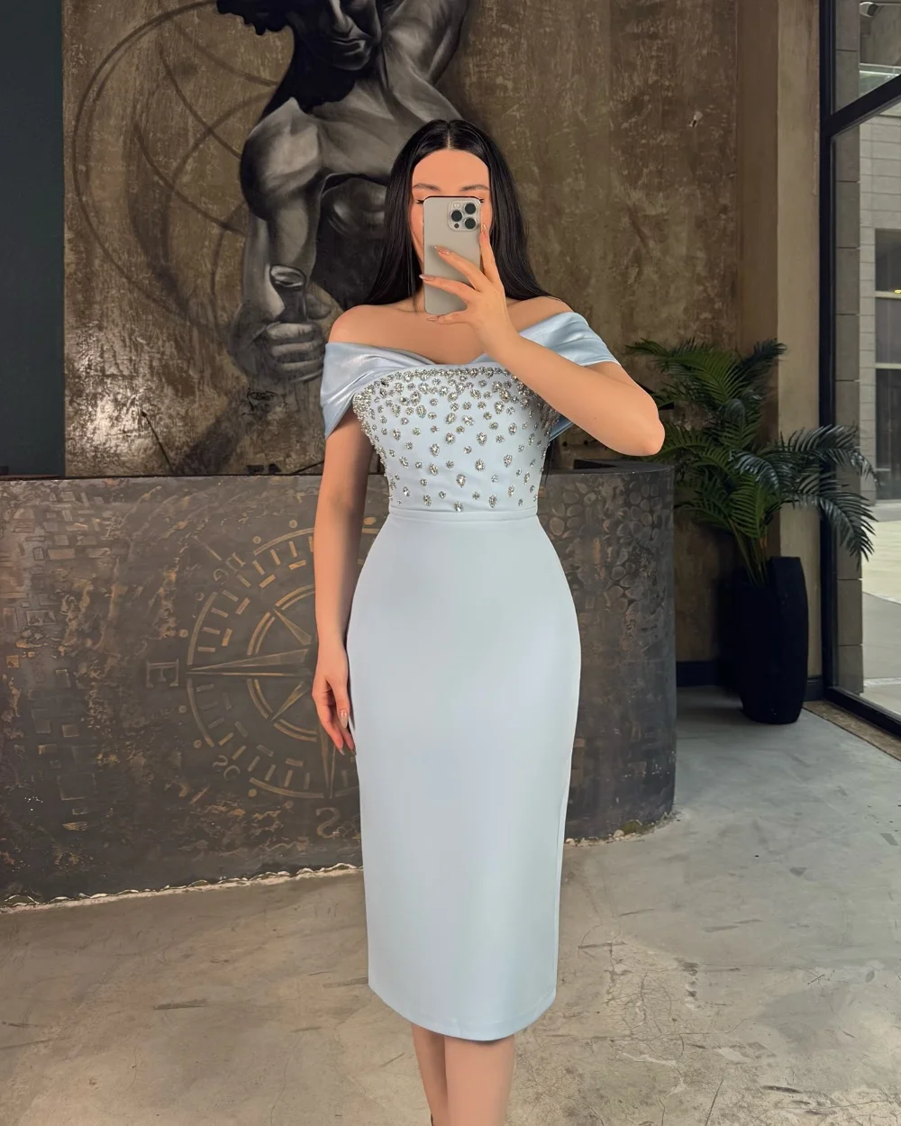 

Customized Blue Modest Rhinestone Luxury Sash Pleat Straight Off-the-shoulder Knee Length Dresses Evening Dresses for Woman