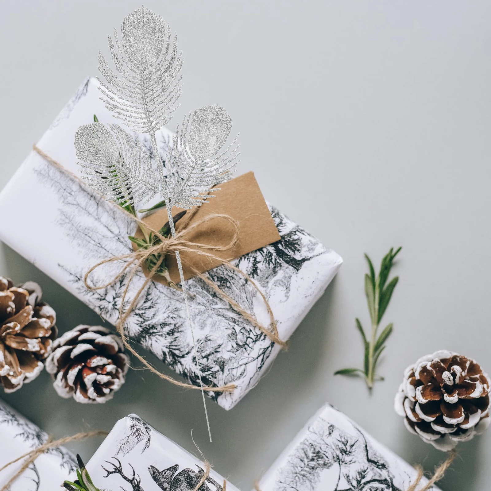 

6Pcs Christmas Leaves Decoration Simulation Leaf Ornaments Decorative Branches Xmas Party Supplies Fake Leaves Decor