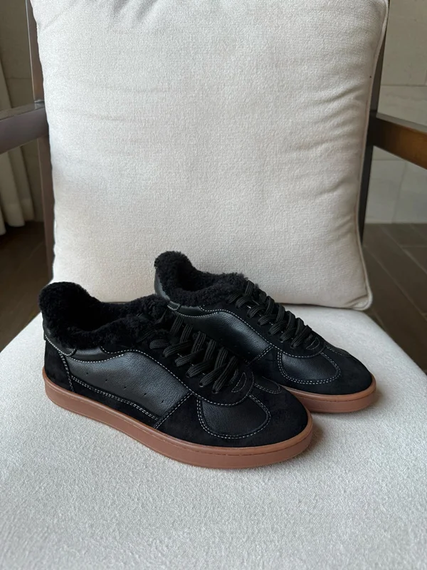 Withered French Minimalist Retro Lamb Wool Flat Vulcanized Shoes Nordic Winter Snow Shoes Women Flat Shoes 35-44 Lovers Shoes