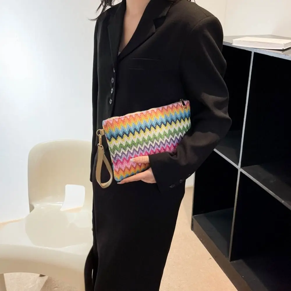 Rainbow Woven Hand Bag Straw Ladies Coin Purse Bag Female Clutch Bag Casual Ladies Beach Wrist Bag