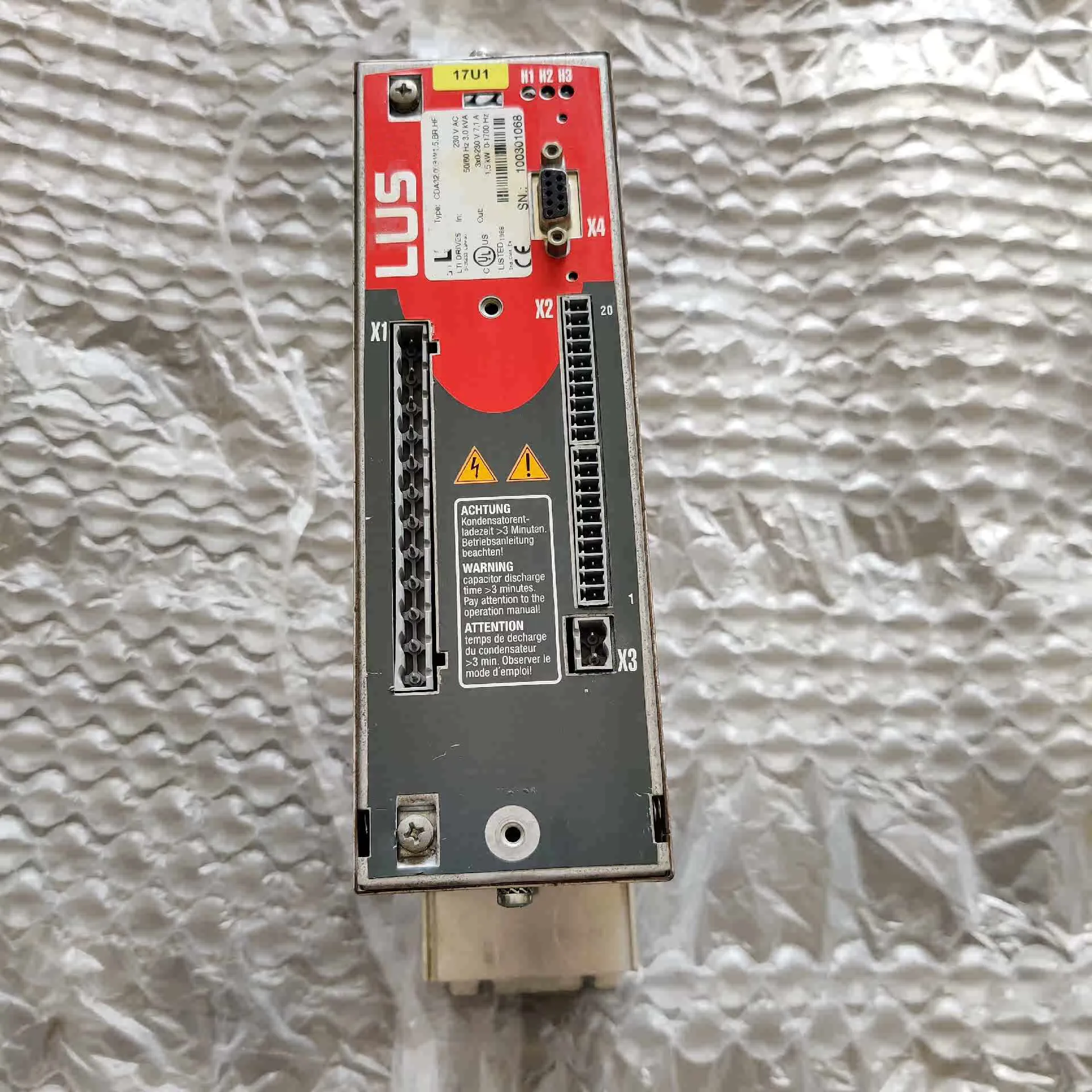 

CDA32.008.W1.5.BR.HF Servo Drive for LUST CDA32.008.W1.5.BR.HF