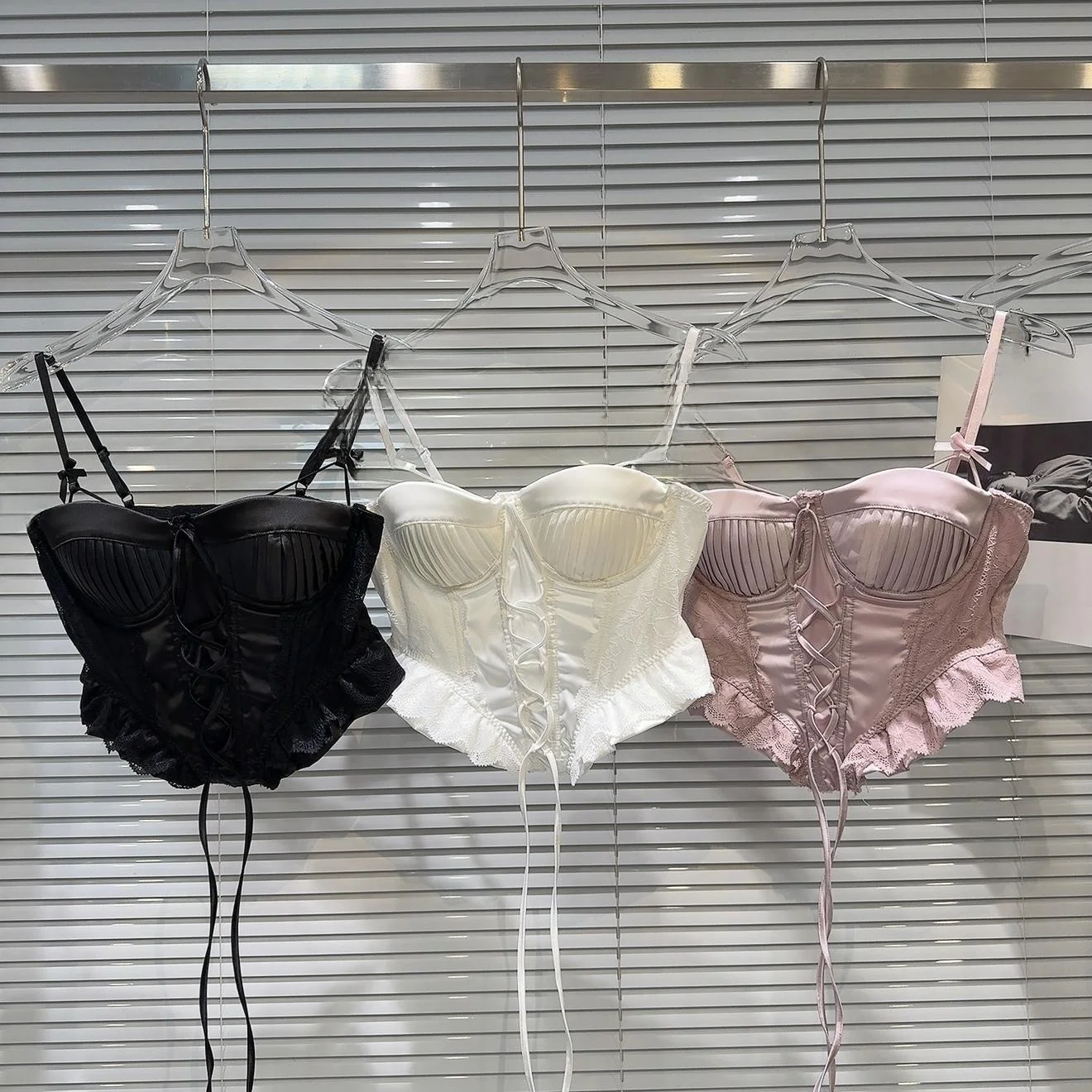 

Новинка! Модный кружевной топ-майка Sweet Sle Fibone Design Dstring для подружек невесты, женский, приталенный, на бретельках, весенняя коллекция.