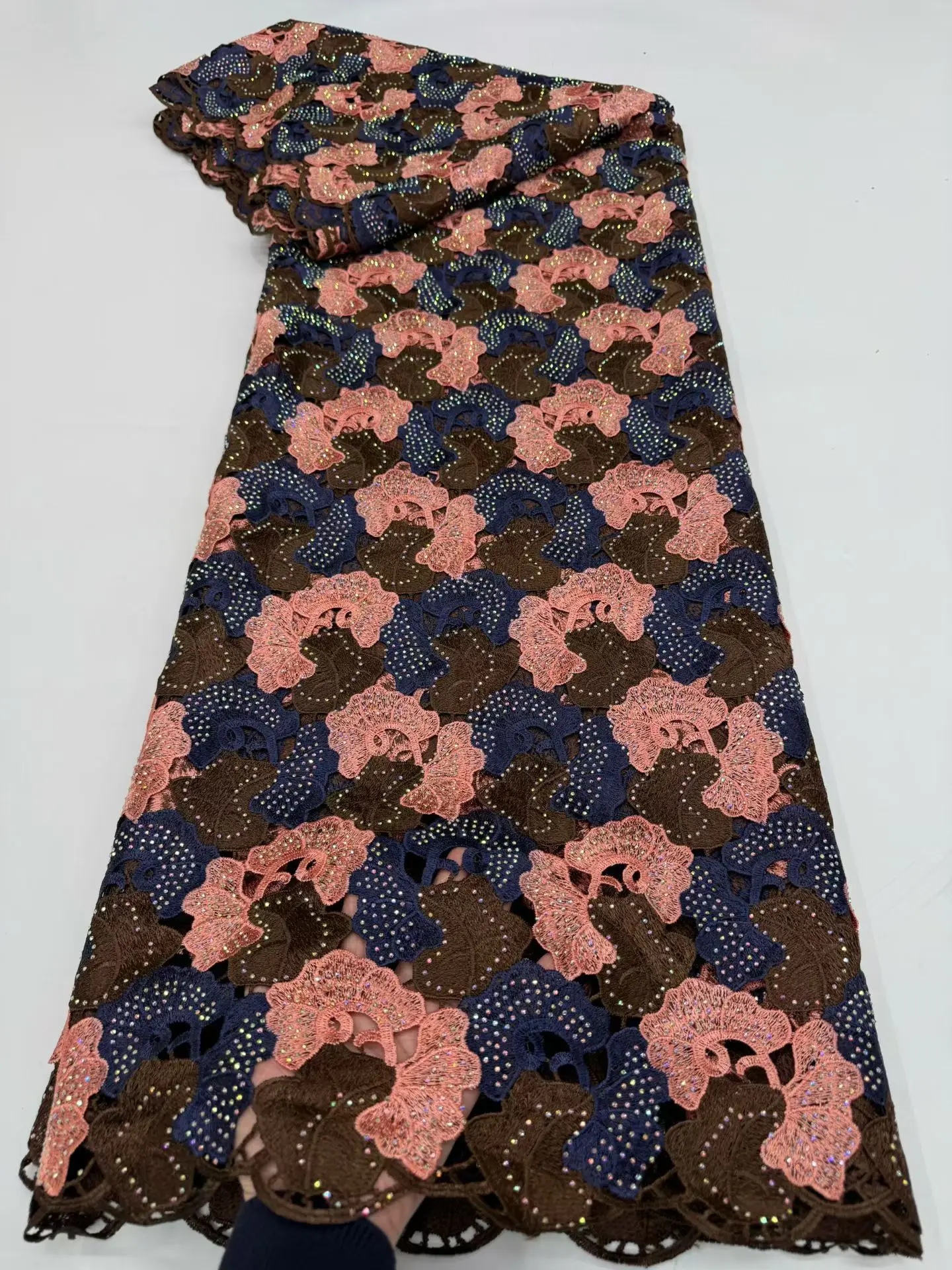 

Nigerian Guipure Cord Lace Fabric 2025 High Quality African Mesh Milk Silk Embroidery Lace Fabric For Women For Wedding H1102-1