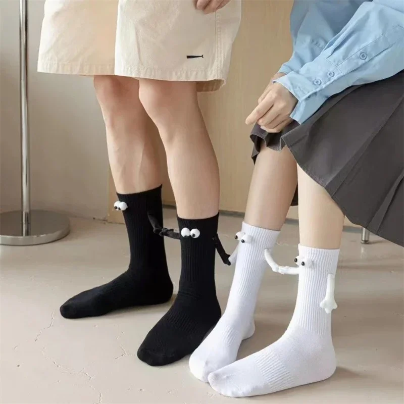 

Korea Ins Style Couples 3D Magnetic Holding Hands Socks White Black Big Eyes Doll Soft Comfortable Fashion Funny Creative Socks