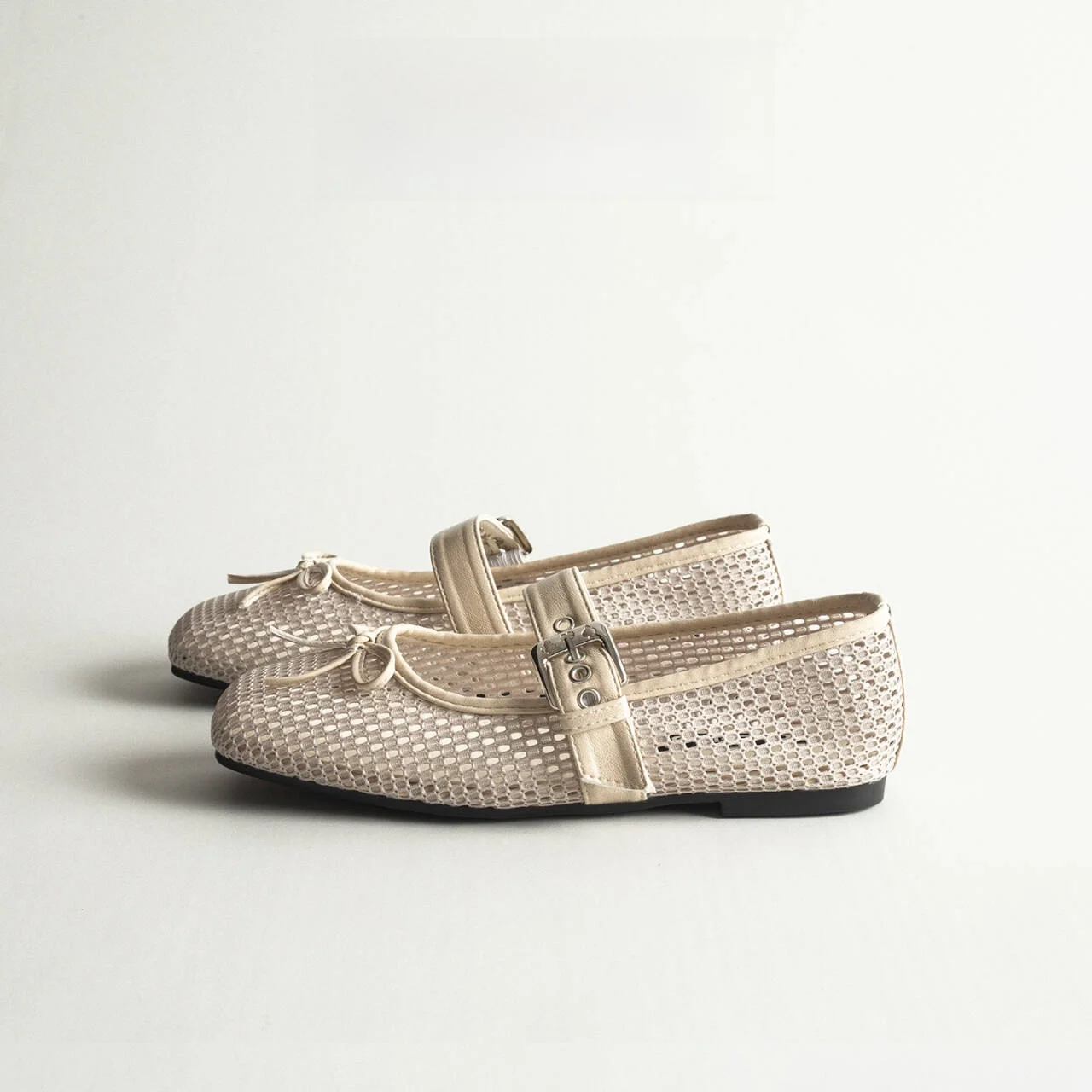 

Breathable Ballet Flat Shoes Women's Spring Summer Mary Janes Knot Hollow out Design Synthetic Inner Leather
