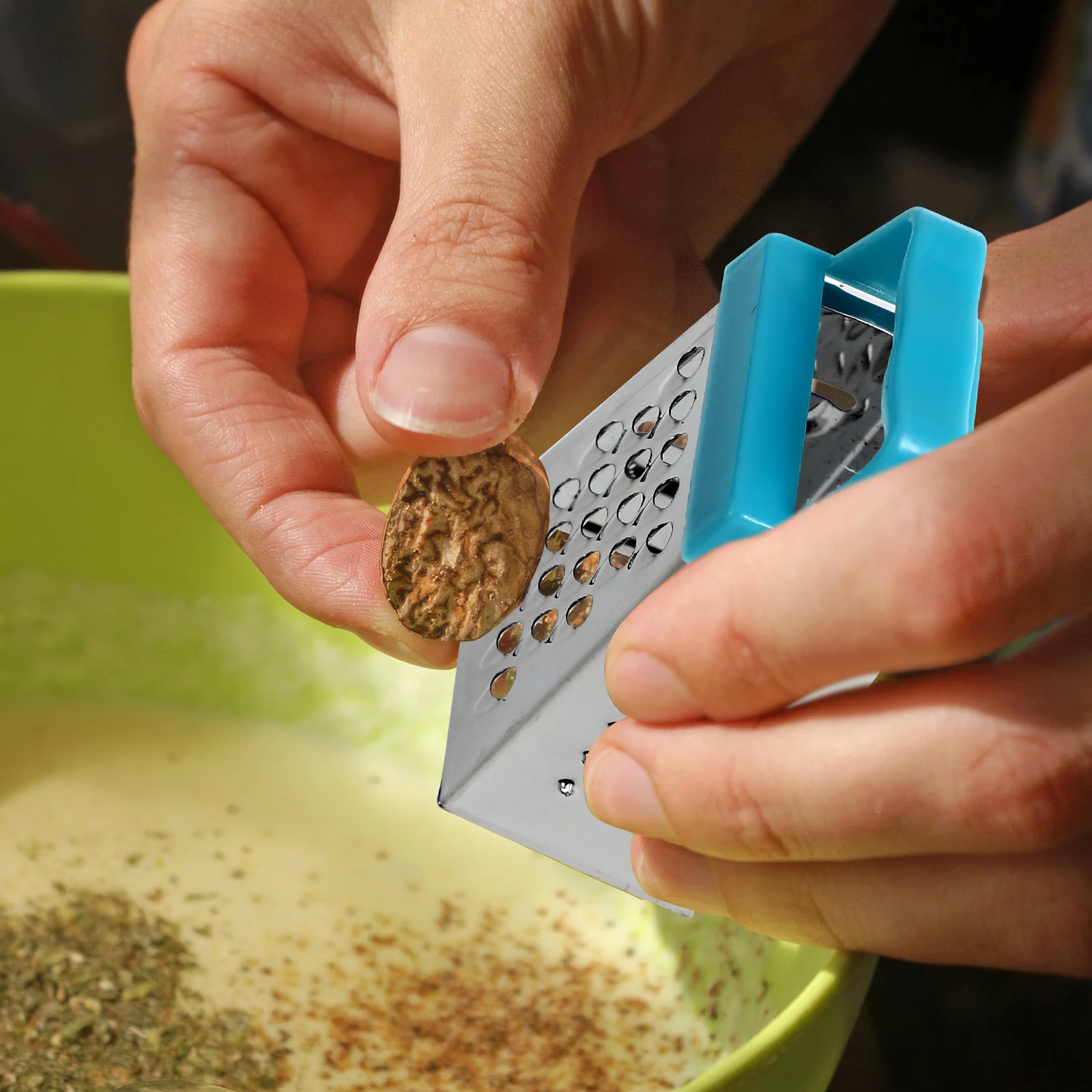 

Stainless Steel Grater 3Pcs Mini Kitchen Tool for Cheese Garlic Small Grater Multi-function Vegetable Cutter