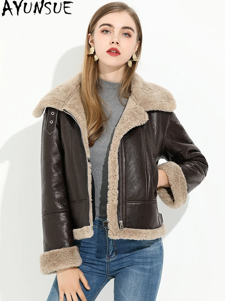 AYUNSUE 2025 جديد شيرلينغ سترة امرأة 100% سترات من الصوف الطبيعي للمرأة ملابس موضة سترة فرو الضأن امرأة كوفاتا ميسهوم