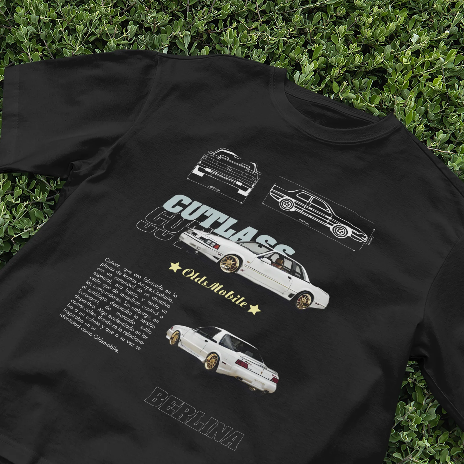 Vintage Car Retro Design | Classic OldsMobile T-Shirt | Stylish Graphic Tee | Pe