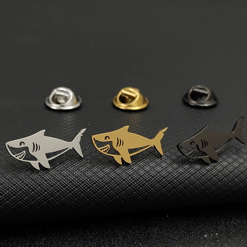 Watty's original stainless steel shark brooch, a fashionable backpack pendant, suit lapel pin, a gift badge for friends.