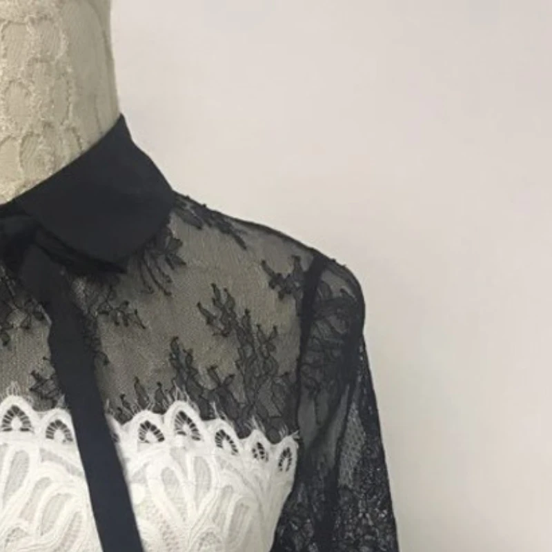 

Women Black and White Patchwork Lace Dress Hollow Fashion Slim French Brand Dress Women