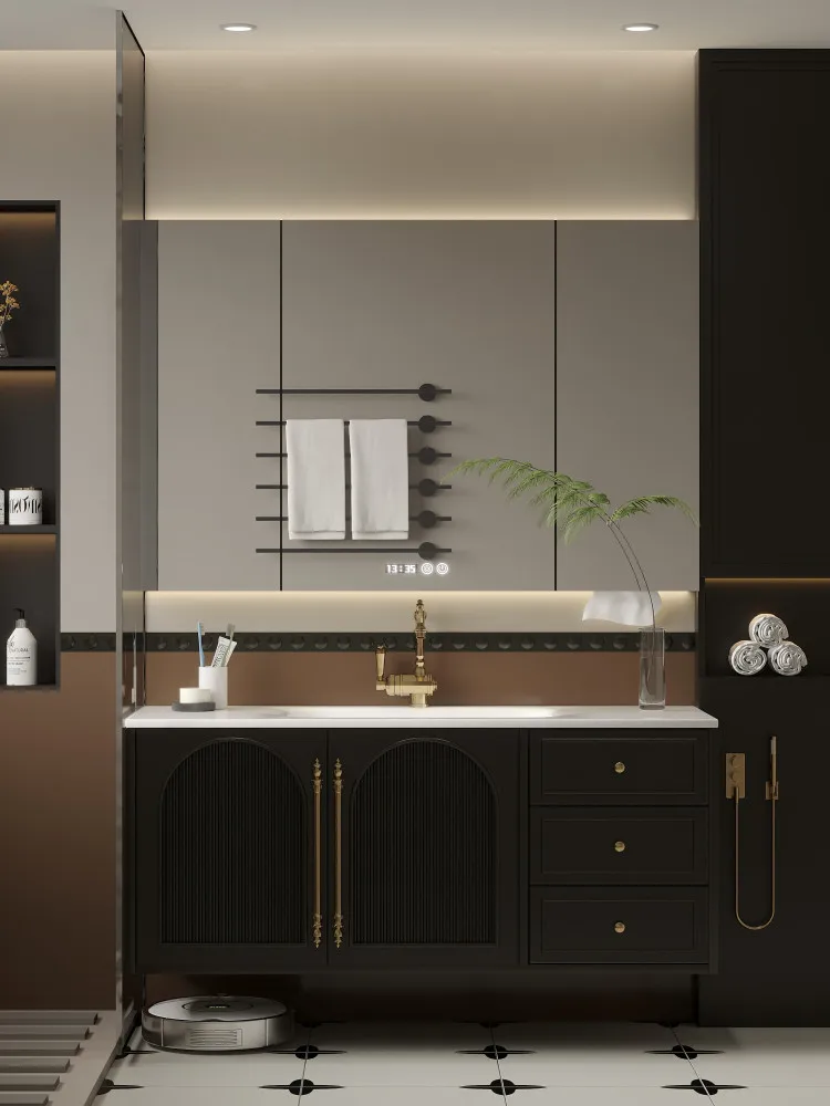 

Современный французский комплект мебели для ванной комнаты: тумба с интегрированной раковиной из каменной плиты с горячей гибкой обработкой и унитаз.