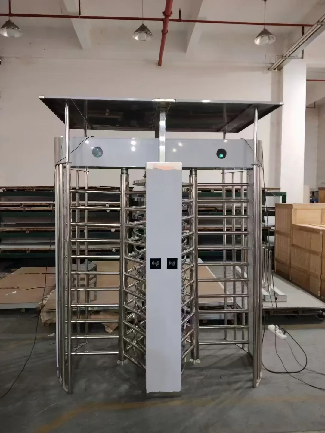 Controllo accessi porta con riconoscimento facciale RFID Tornello alto completo Cancello tornello a doppio canale a tutta altezza Cancello barriera QR Rfid