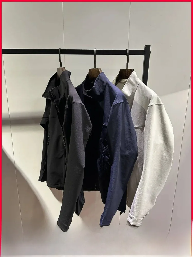 

Мужская 3D-куртка Softshell с воротником-стойкой, быстросохнущая, дышащая, для активного отдыха, весна-осень, приталенный крой, на молнии