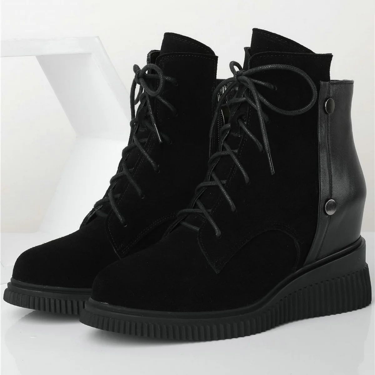 

Winter Platform Pumps Shoes Women Lace Up Genuine Leather Wedges High Heel Snow Boots Round Toe Fashion Sneakers Casual Shoes