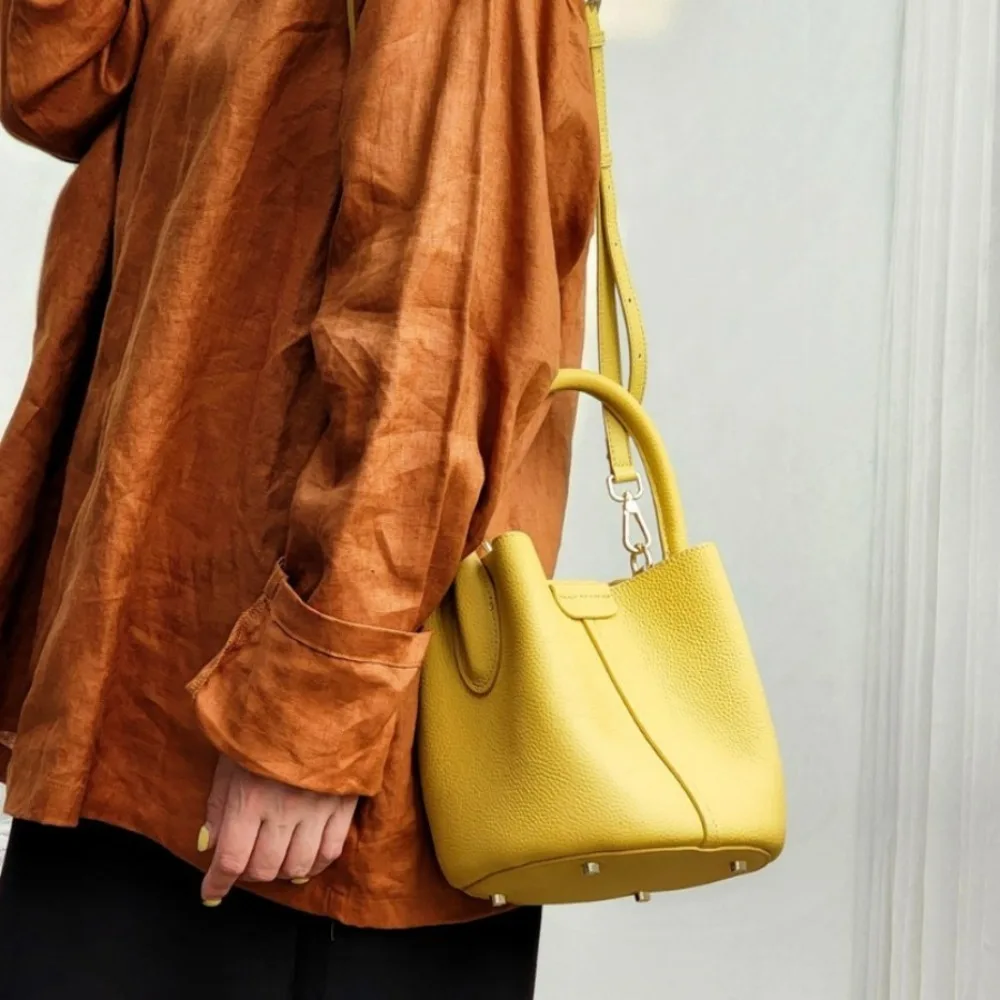 

Новая модная повседневная сумка-ведро из натуральной кожи первого слоя с уникальной текстурой, популярный дизайн, универсальная модель