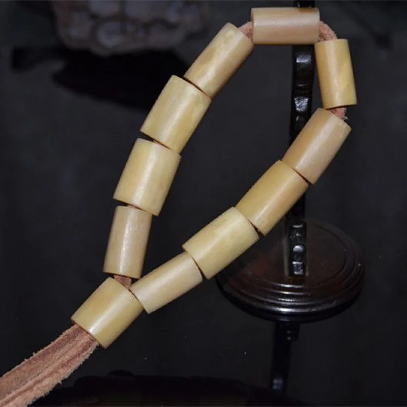 Ethnic Style Handcrafted Polished Deer Bone Handheld Ornament Bracelet Accessories