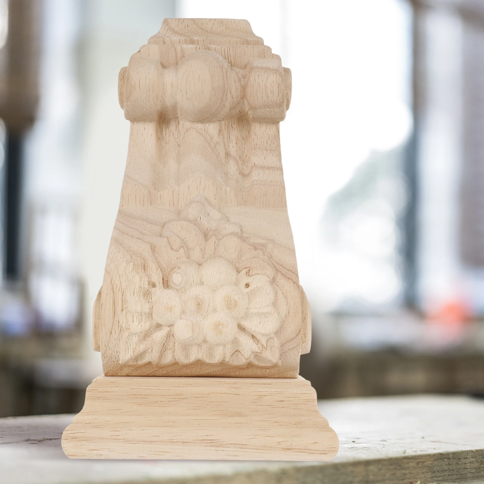 

Wood Carved Stigma Decoration Appliques 10x18x6cm European Style Corbels Small Wooden Furniture Simple Elegant Design